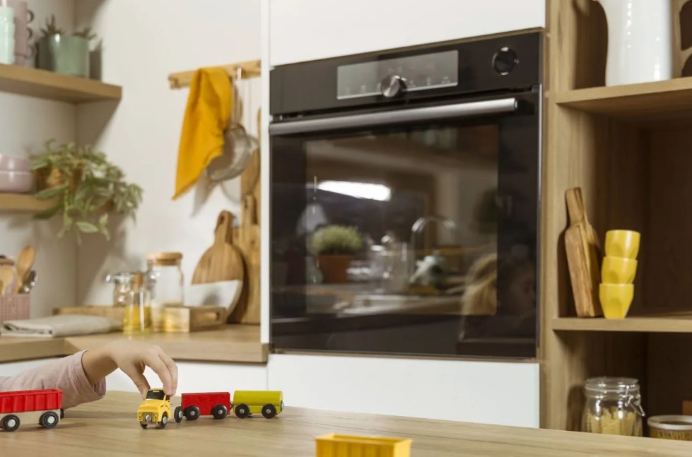 Электрическая духовка BSA6737E15X