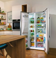 Отдельностоящий холодильник Gorenje NRS918EMX