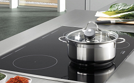 Индукционная варочная панель Gorenje IT643BSC7