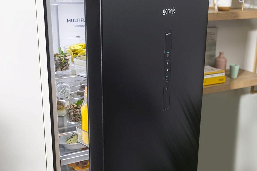 Отдельностоящий двухкамерный холодильник Gorenje NRK620EABXL4 preview 16