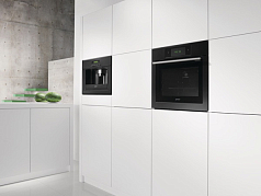 Встраиваемая кофемашина Gorenje Plus GCC 134 B