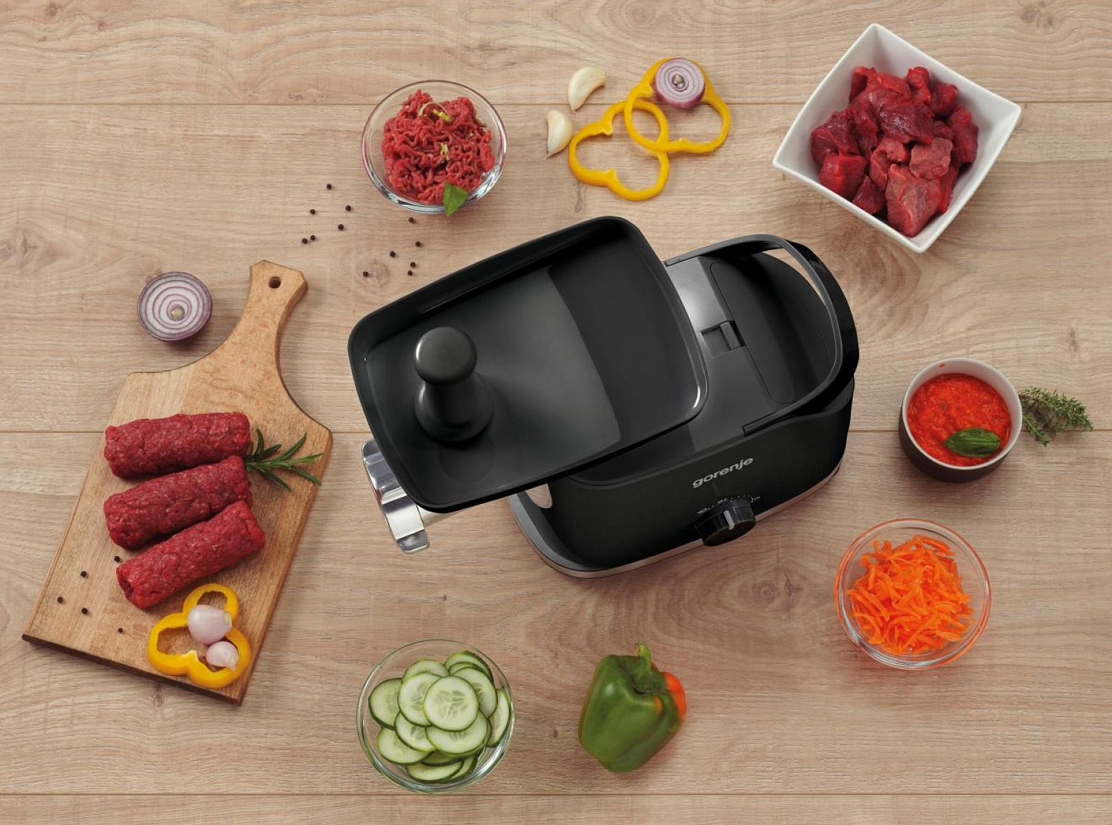 Мясорубка Gorenje MG1802B preview 5