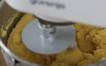 Кухонная машина Gorenje MMC1000RL из коллекции Retro