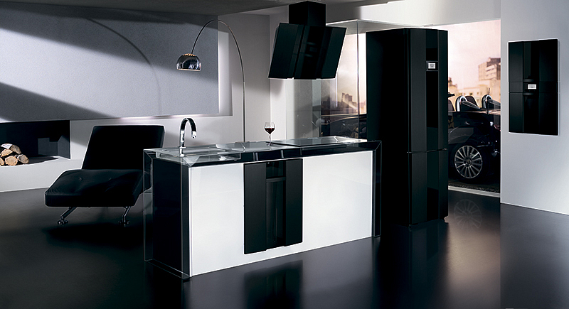 Отдельностоящий комбинированный холодильник-морозильник Gorenje NRK 2000 P2B preview 2