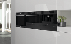 Встраиваемая кофемашина Gorenje Plus GCC 800 B