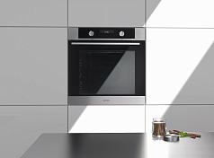 Независимая духовка Gorenje Plus GO516X