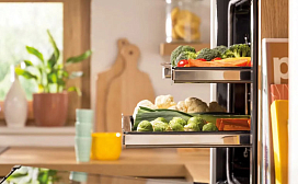 Духовой шкаф Gorenje OptiBake. Очистка паром AquaClean.