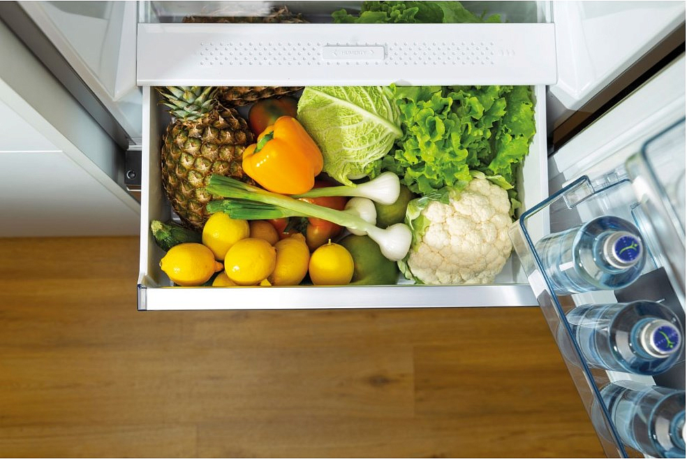 Отдельностоящий холодильник Gorenje NRK6192AXL4 preview 20