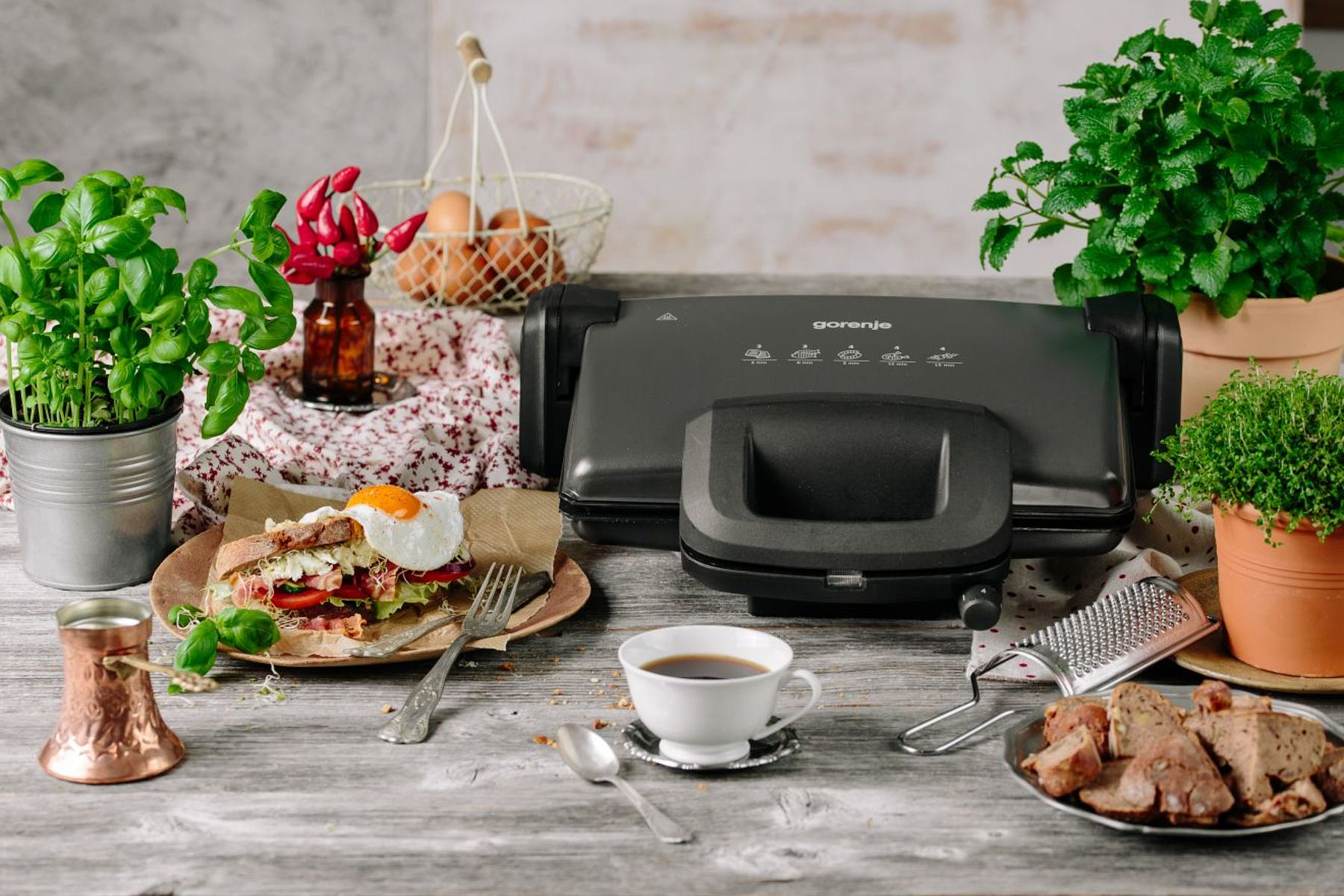 Сэндвичница Gorenje KR1800SDP preview 9